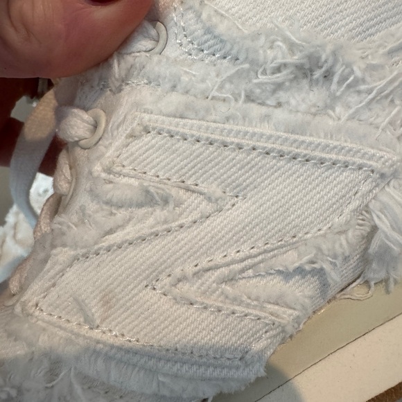 Miu Miu x New Balance 574 
 Distressed White Denim Canvas Sneakers Runners - Picture 7 of 14